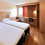 Ibis La Ferme Aux Vins 3*