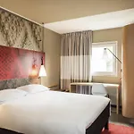 מלון Ibis La Ferme Aux Vins ביון
