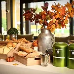 מלון Ibis La Ferme Aux Vins 3*
