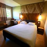 Ibis La Ferme Aux Vins Hotel
