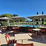 Ibis La Ferme Aux Vins מלון ביון