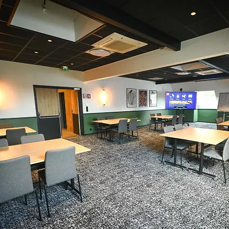 Ibis La Ferme Aux Vins 3*