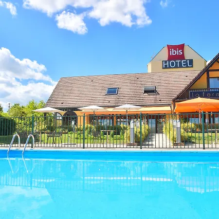 Ibis La Ferme Aux Vins 3*