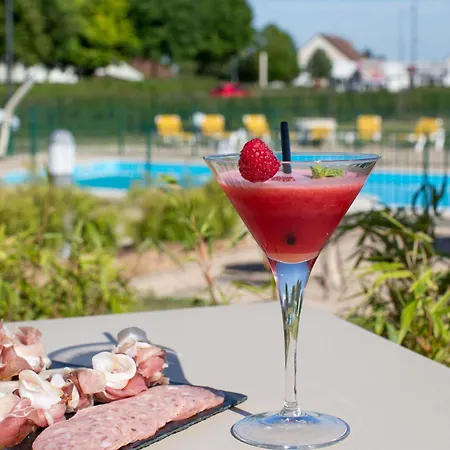 Ibis La Ferme Aux Vins 3*