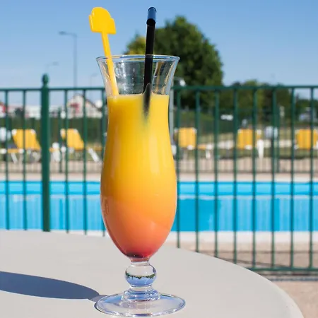 Ibis La Ferme Aux Vins