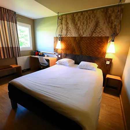 Ibis La Ferme Aux Vins Hotell