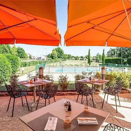 Ibis La Ferme Aux Vins Hotel