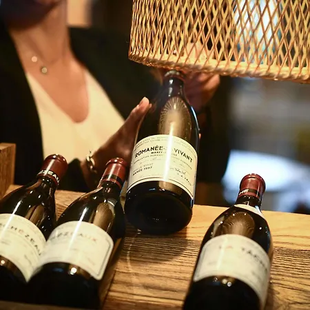 Ibis La Ferme Aux Vins Hotel 3*