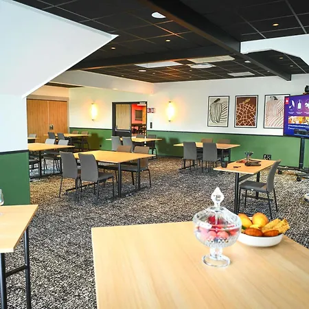 Hotel Ibis La Ferme Aux Vins