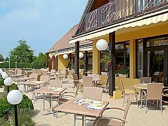 Ibis La Ferme Aux Vins Hotell