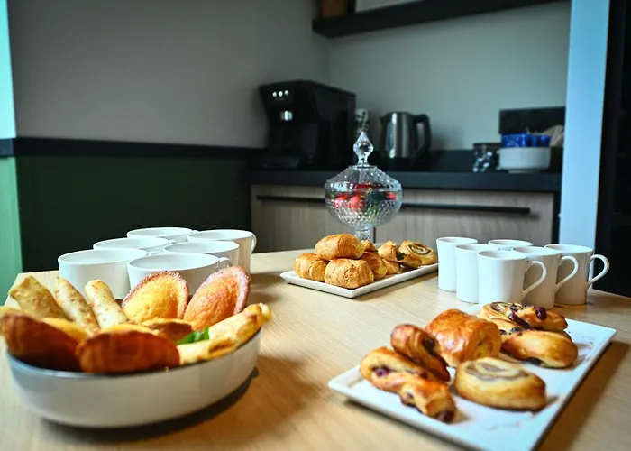 Ibis La Ferme Aux Vins Otel