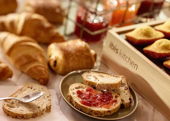 Otel Ibis La Ferme Aux Vins