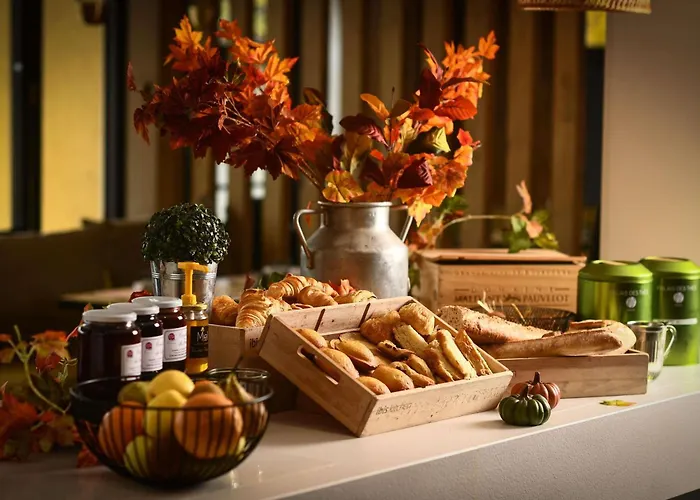 Hotel Ibis La Ferme Aux Vins