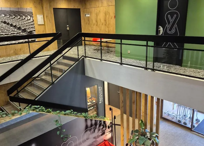 Ibis La Ferme Aux Vins 3* Beaune (Cote d'Or)