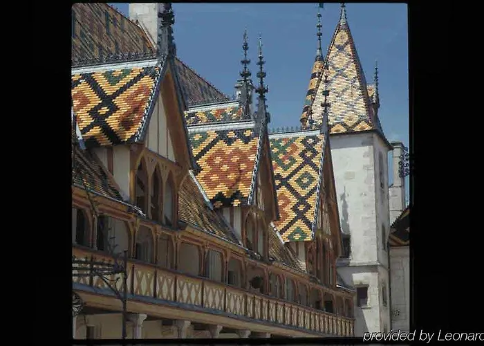 Ibis La Ferme Aux Vins 3* Beaune (Cote d'Or)