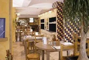 Ibis La Ferme Aux Vins Otel 3*