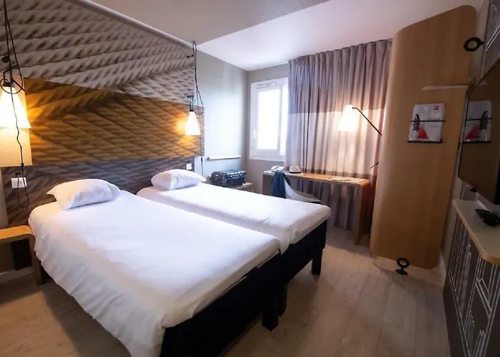 Ibis La Ferme Aux Vins 3* Beaune (Cote d'Or)